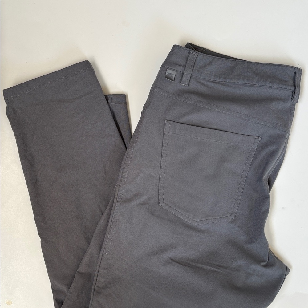 Lululemon‎ Gray ABC Warpstream Chino Pants Mens Size 33